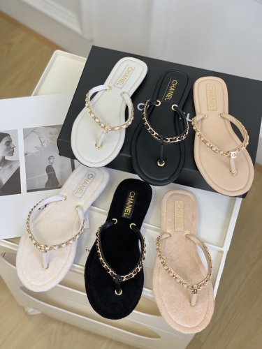 No.63676   size 35-40 Chanel 23P flip flops, sheepskin