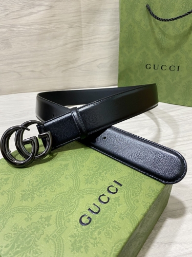 No.90772   GUCCI  Double sided imported top layer cowhide, with one palm grain and one plain grain, pure copper GG glossy buckle, 4.0cm wide, supporti