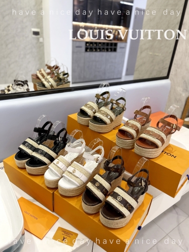 No.63728   LV   Walking style thick sole sandals, customized woven upper, straw woven water table, sizes: 34-42