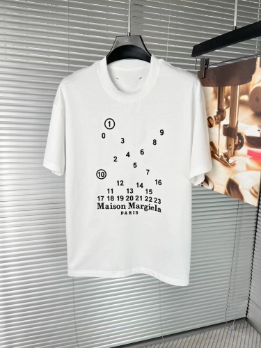 No.90891  MM6 tee 1234567  320 S/M/L