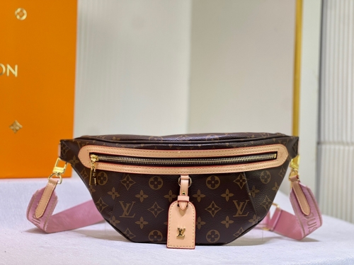 No.55561   BUMBAG monogram M43644 size 37x14x13CM