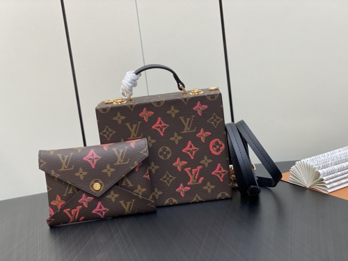 No.55607   HJ0317  Box: 18.5*16.5*7.5cm, envelope bag: 16*11cm. LV Mobile Box handbag, CVD limited edition small hard case