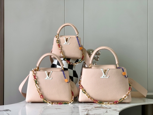 No.55610 M21798 21*14*8cm M21634 27*18*9cm M21652 31.5*20*11cm  Capuchines handbag, Taurillon leather, pink gold buckle