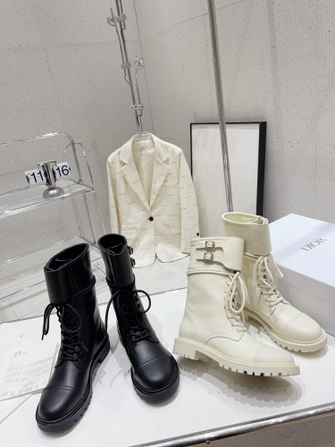 No.63858   Dior 23 Autumn/Winter Show New Martin Boots, Original Customized Cowhide, Size: 35-40
