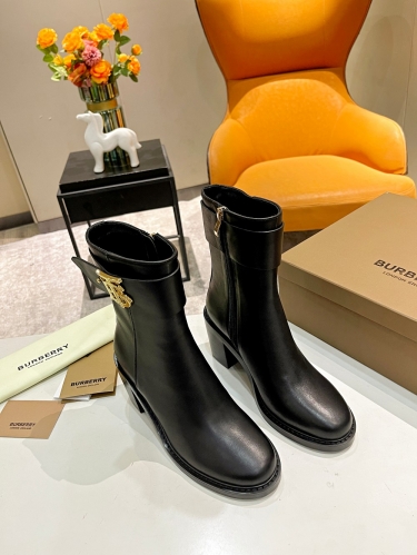 No.63897  Burberry 2023 New Thick Heel Thick Sole Boots, Grained Cowhide/Velvet, Sizes 35-41