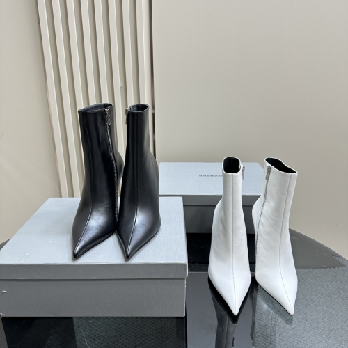 No.63985  Balenciaga 2023/Pointed zippered boots, calf leather, sizes 35-40