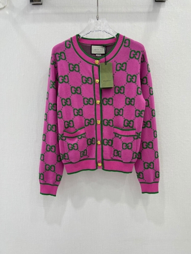 No.90950  Gucci Crew Neck Cardigan, Heavenly Silk Material GG Pattern, Size S-M-L