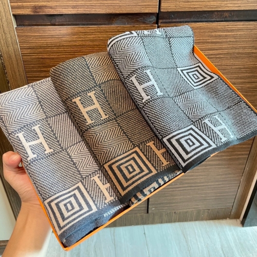 No.90972    Hermes Autumn/Winter New Knitted Jacquard Scarf, 32*180cm