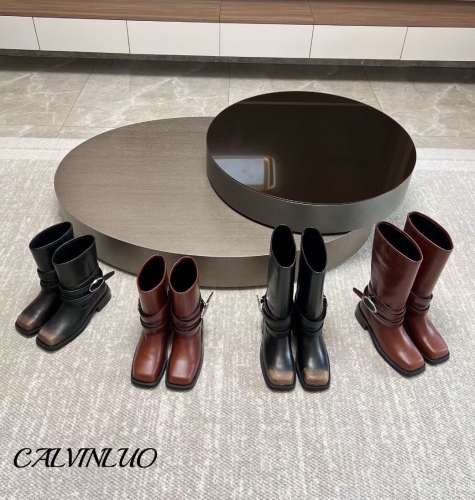 No.64101   CALPINLUO 2023 new punk style motorcycle boots. 1: 1. Customized washed cowhide. Size 35-40