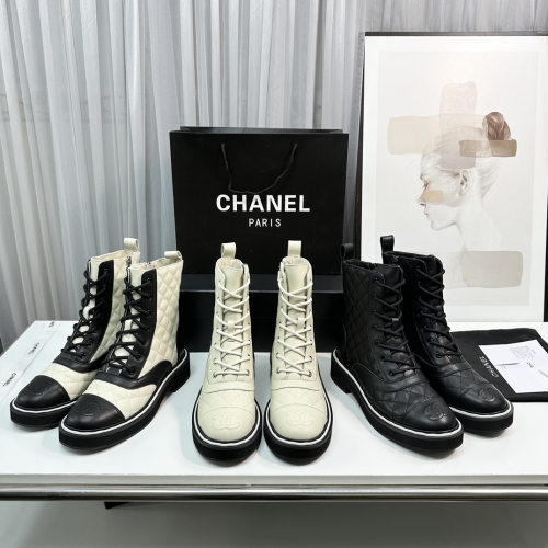 No.64139  Chanel Autumn and Winter Heavy Industry's popular short boots. Original cowhide. Size: 34-41