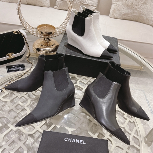 No.64165  Chanel  2023 Autumn/Winter Fantastic Poe Heel Short Boots. Original calf leather upper. Sizes 34-41