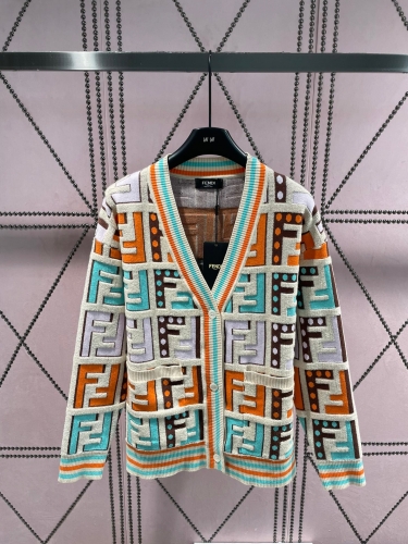 No.90990  Fendi  The latest cardigan pullover collection for autumn and winter 2023. Contrast ribbed edges with colorful FF patterns. One size fits al