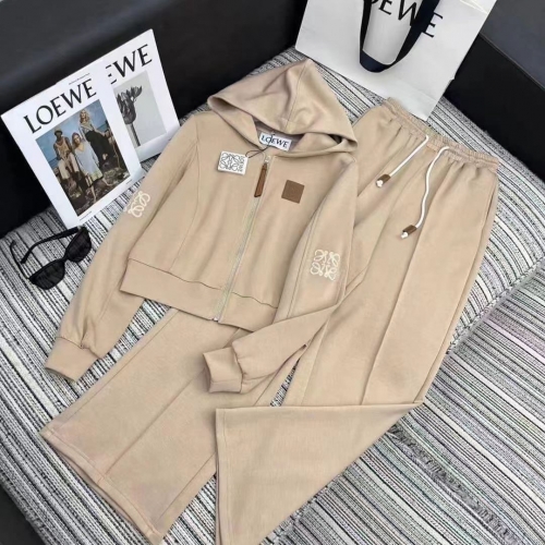 No.91052   2023 Loewe New Hooded Cardigan with Elastic Waist Straight Trouser Set Embroidered Logo Letter Embellishment