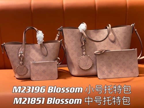 No. 55975  M23196    20*20*12.5cm   M21851  30*27.5*16cm  Full leather shopping bag series. Carved cowhide leather