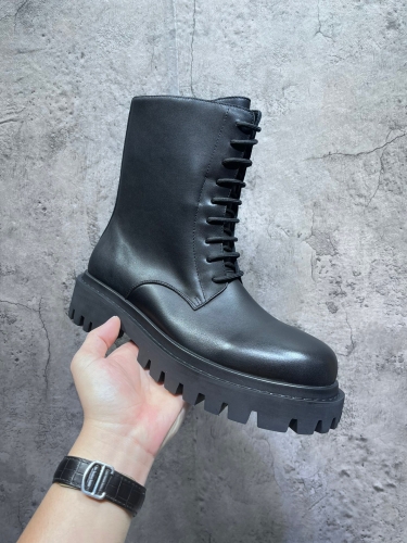 No.64282  Balenciaga STRIKE thick soled Derby lace up boots. Casual big toe shoes. Imported cowhide. Size 38-46