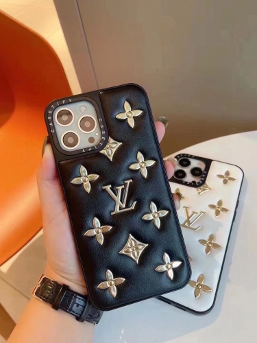 No.91131   LV embossed electroplated, and gilded logo, 2-in-1 leather full cover phone case