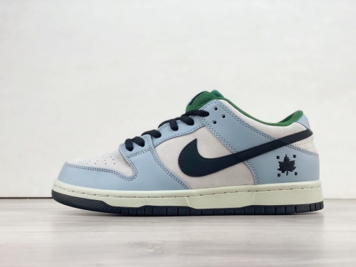 No.64308  Nike SB Dunk Low Pro Premium"Maple Leaf"