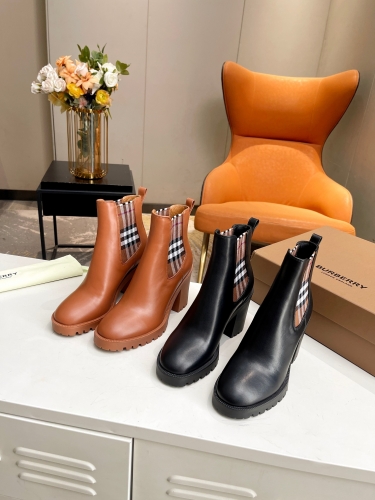 No.64325   Burberry 2023 New Chelsea Martin Boot Calf leather  Heel height 7.5cm  Size 35-41