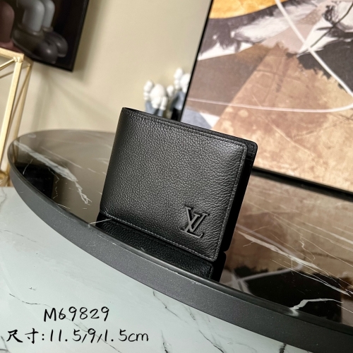 No. 56009    M69829   11.5*9*1.5cm  LV Aerogram Multiple wallet Calf leather