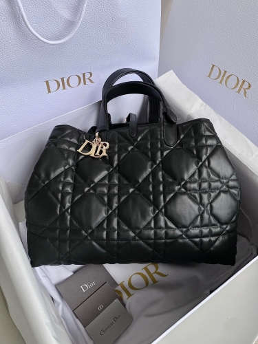 No. 56035   6233    37*20*28.5cm  Dior large Toujours handbag