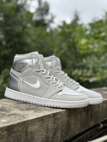 No.64378   Air Jordan 1 High Grey Silver Product number: DC1788-029