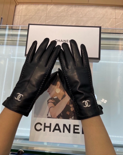 No.91236  Chanel sheepskin gloves Size M-L