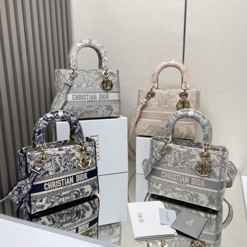 No.56090 lady dior pink blue grey tiger 24cm 24*20*11cm old and new grey tiger lady 24cm 0565