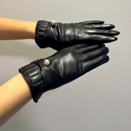 No.91272   Chanel Sheepskin gloves Size M-L