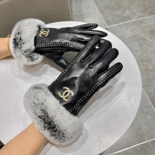 No.91254   Chanel Lazy rabbit fur sheepskin gloves Size: M-L