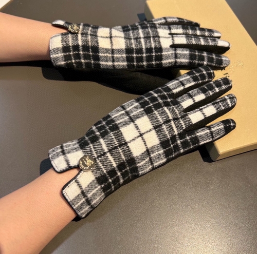 No.91310   Burberry Wool gloves