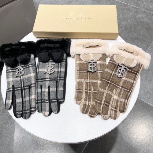 No.91318   Burberry  Wool gloves