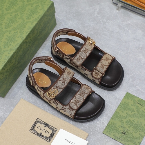 No.64483   GUCCi2024 Early Spring Collection GG Classic Old Flower Cloth Beach Sandals Original customized imported double G presbyopia Size 35-42