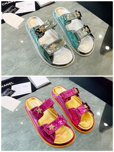 No.64518   Chanel Beach Slippers Size: 35-42