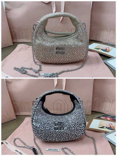 No.56366     17*10*6cm   Miumiu New Mini Diamond Bag