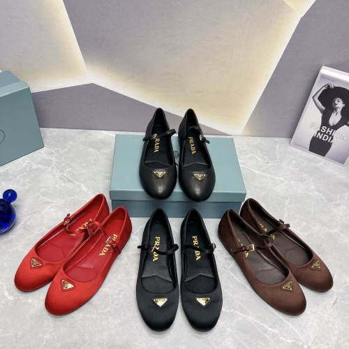 No.64603   Prada Show style single shoe collection Customized imported silk/sheepskin Size: 34-42
