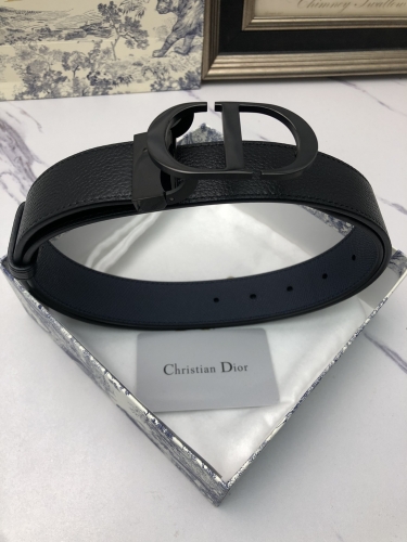 No.91395     Dior belt Original single layer cowhide lychee pattern surface: lined with cowhide palm pattern bottom Width: 3.5cm