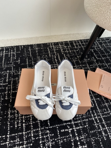 No.64665    Miu Miu Lace up flat bottomed shallow cut straight line buckle Mary Jane single shoes Specific sheepskin material Size: 35-40