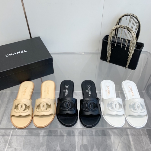 No.64683   Chanel  Letter leather buckle slippers  Imported sheepskin upper letters  Size: 35-41