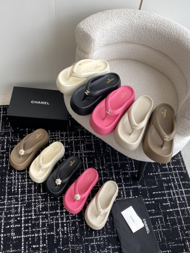No.64751   Chanel Matsuke toe flip flop Original EVA rubber plastic integrated molding Size: 35-40