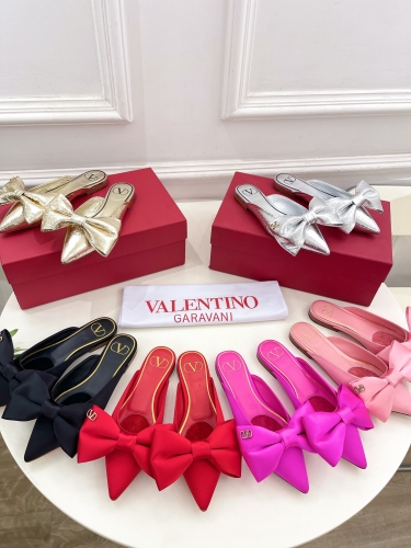 No.64740    Valentino Pointed Bow Muller Shoes High custom silk surface/metal leather+imported goat leather lining   Size: 35-42