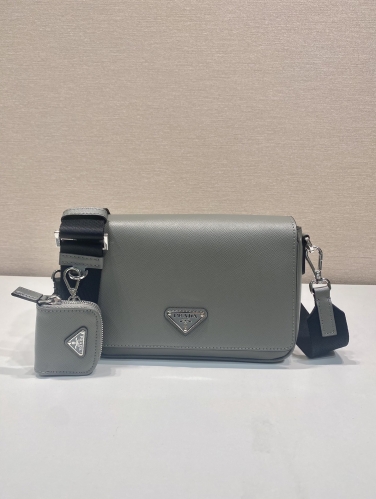 No.56720    2VD059     22*14.5*5cm   Single shoulder flap magnetic buckle bag Saffiano leather