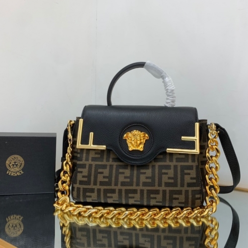 No.50773 fendace lameduse baroque medusa 2329 8031 25*15*22cm versace x fendi