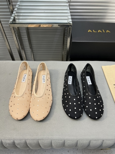 No.64772     ALAIA  Mesh hot diamond flat sole single shoes Original imported mesh+hot drill Size: 35-40