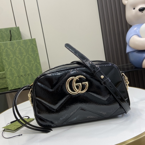 No.56830    802448     24*13*7cm   GG Marmont series small shoulder backpack Black/patent leather original factory leather