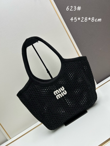 No.56889     623       45*28*8cm      Miu Miu  L 'é t é 2024 Summer Collection New Product handbag Hollow weaving