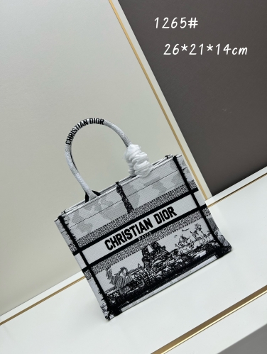 No.56929    M1265 26.5*21*14cm Small embroidery Book Tote handbag
