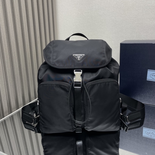 No.56966      1BZ070     30*32*16cm    New backpack Upgrade nylon fabric Saffiano leather trim