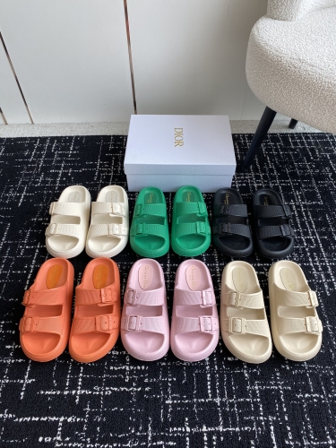 No.64882    Dior 24ss new beach slippers Matte surface foot pads Size：35-40