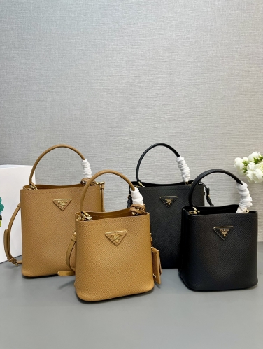 No.57042    1BA212    22*23*13cm     1BA217     18*17*10.5cm  Bucket bag Saffiano leather material