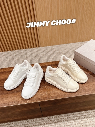 No.64957   Jimmyhoo and Malbon collaborate on casual sports shoes Splicing ground leather and iconic JC logo color scheme Size: 35-40